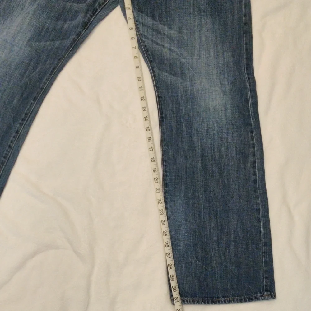 American Eagle Outfitters Men's Straight Blue Jeans